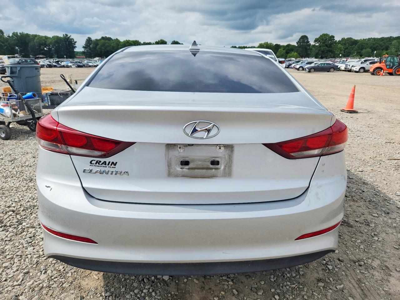 Hyundai ELANTRA Sel