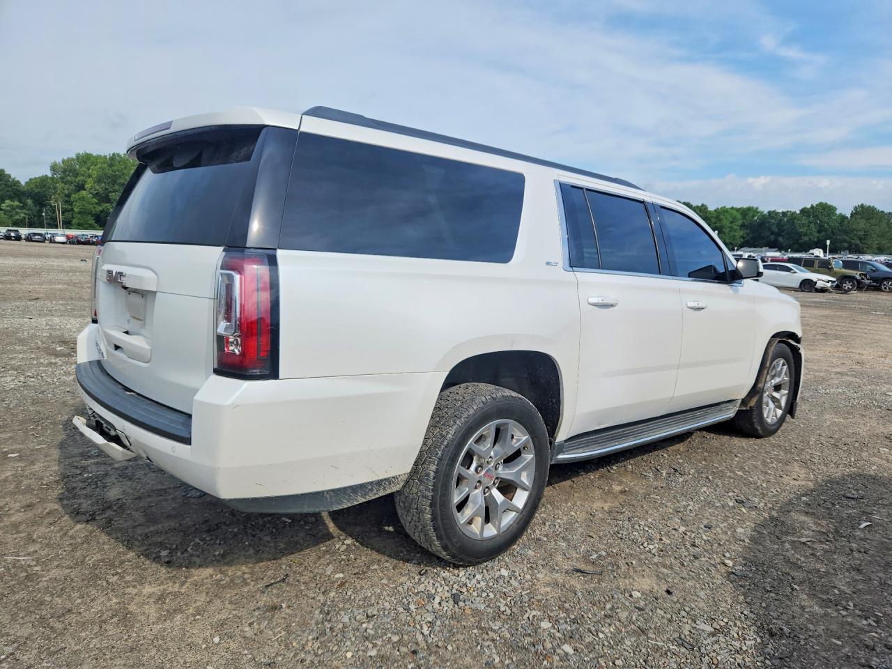 GMC Yukon K1500 Slt