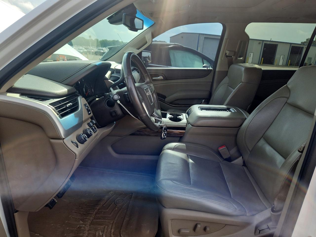 GMC Yukon K1500 Slt