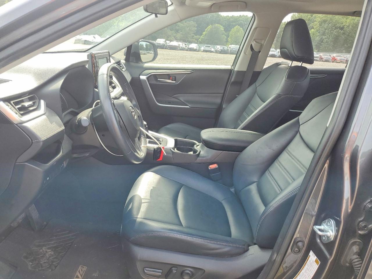Toyota RAV4 Xle Premium
