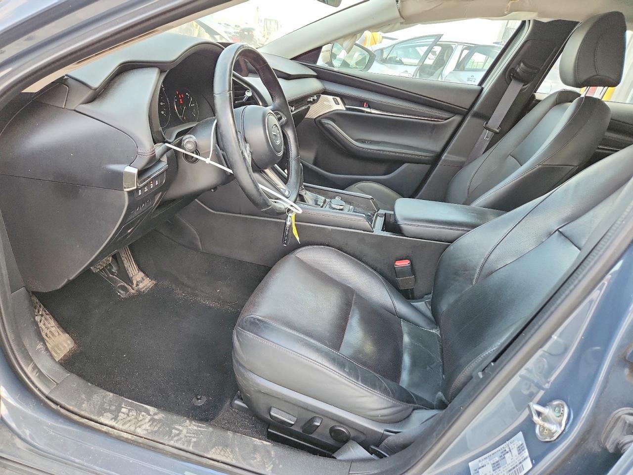 Mazda 3 Premium Plus