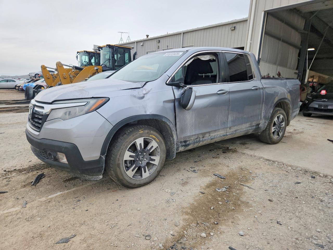 Salvage Honda Ridgeline Image
