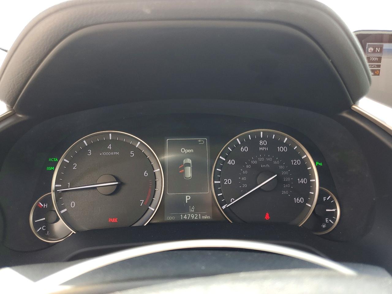 Lexus RX Base