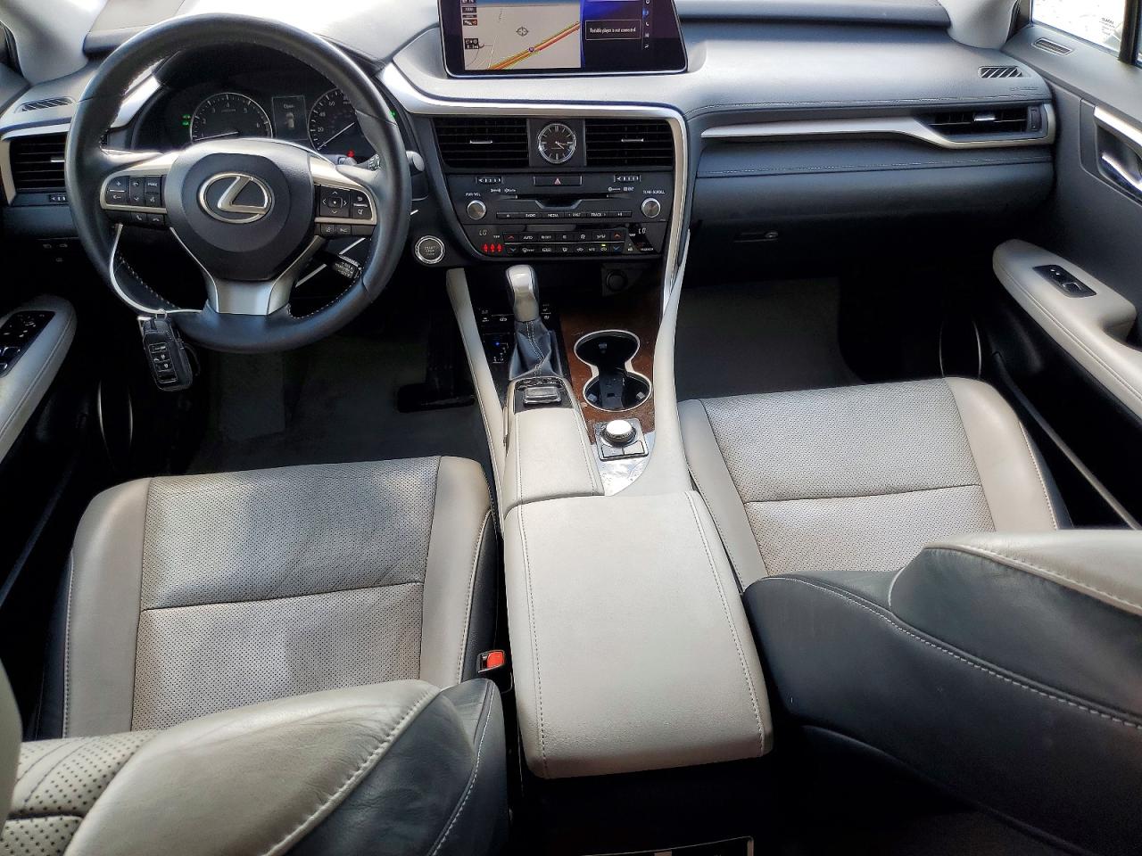 Lexus RX Base