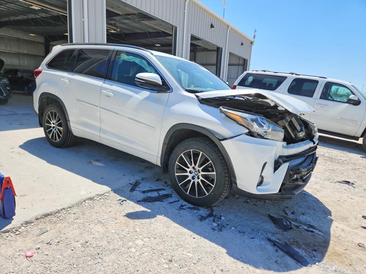 Toyota Highlander Se