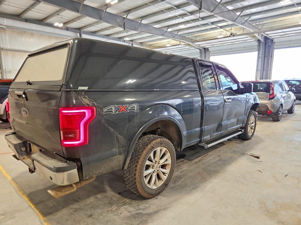 Ford F-150 Super Cab