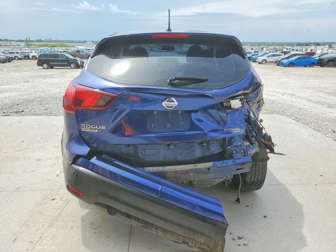 Nissan Rogue S