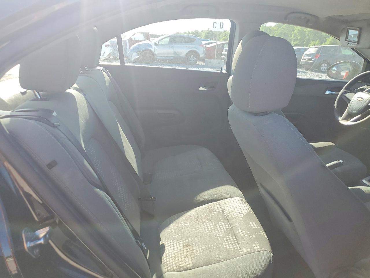Chevrolet Sonic Ls