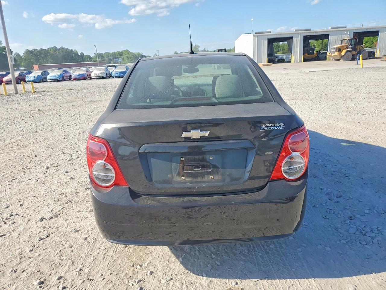 Chevrolet Sonic Ls