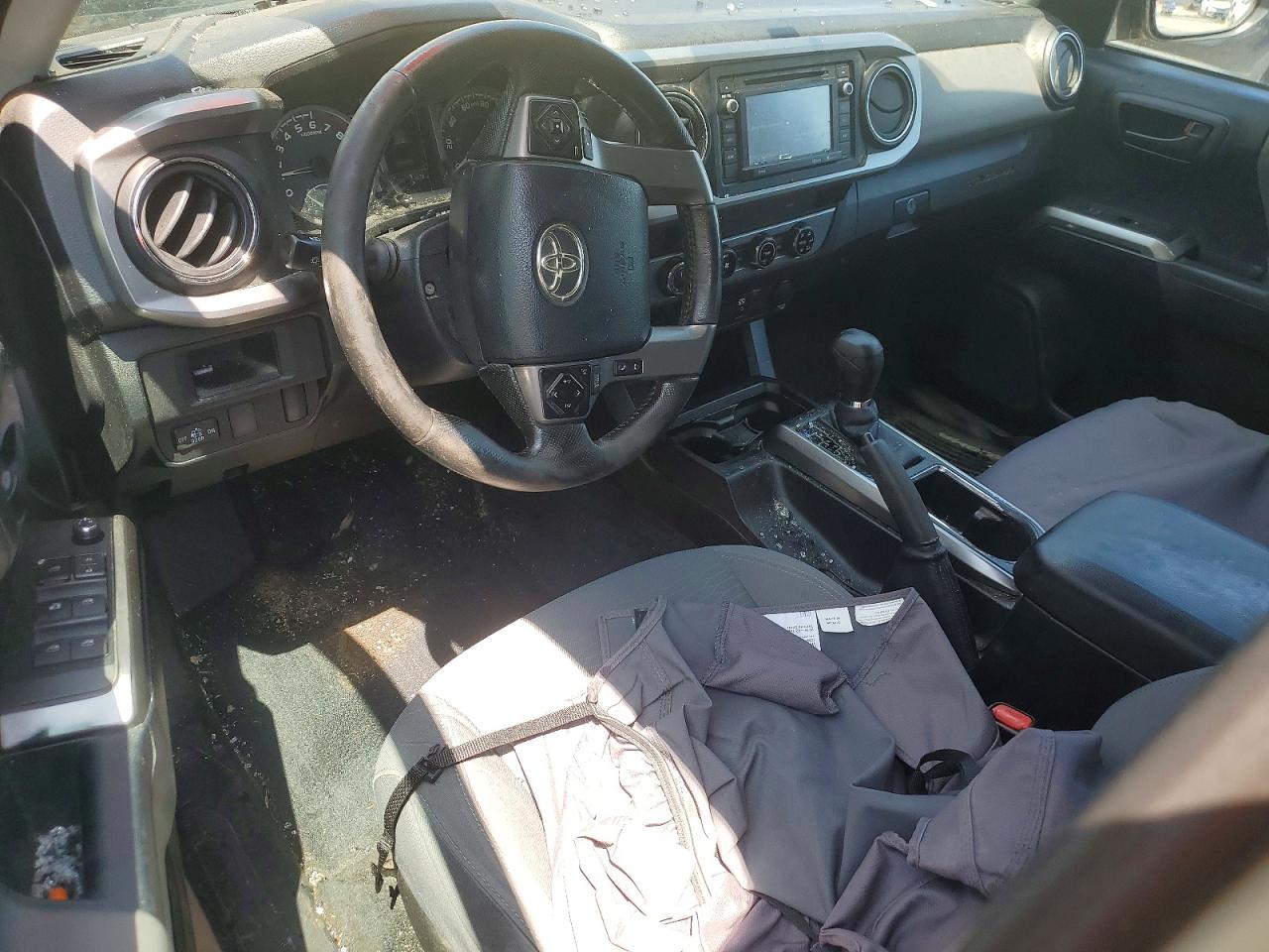 Toyota Tacoma Sr5 V6