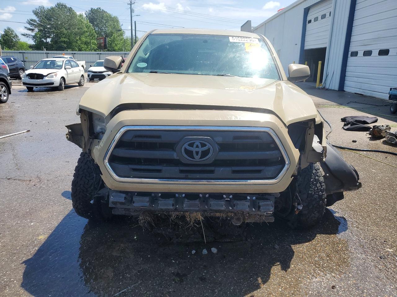 Toyota Tacoma Sr5 V6