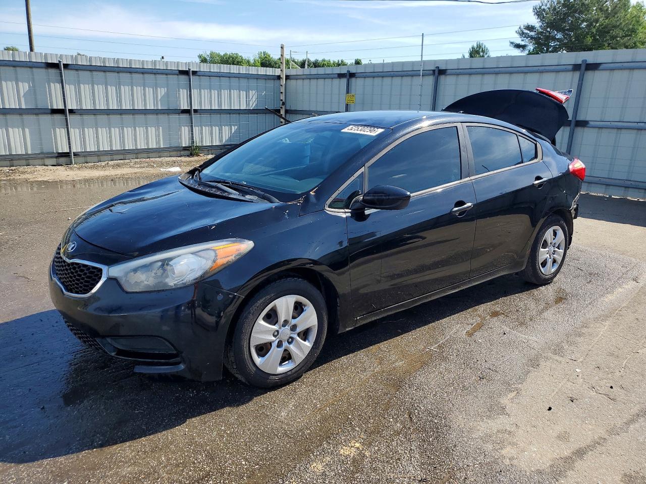 Salvage Kia Forte Image