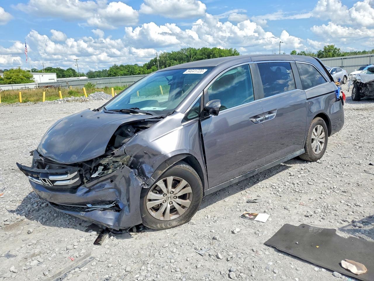 Salvage Honda Odyssey Image
