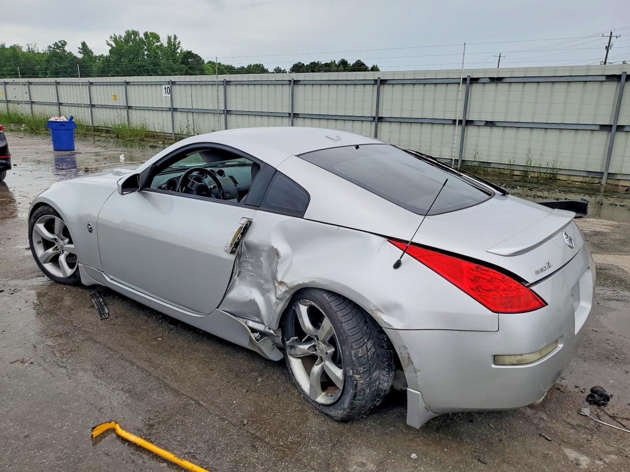 Nissan 350Z Coupe