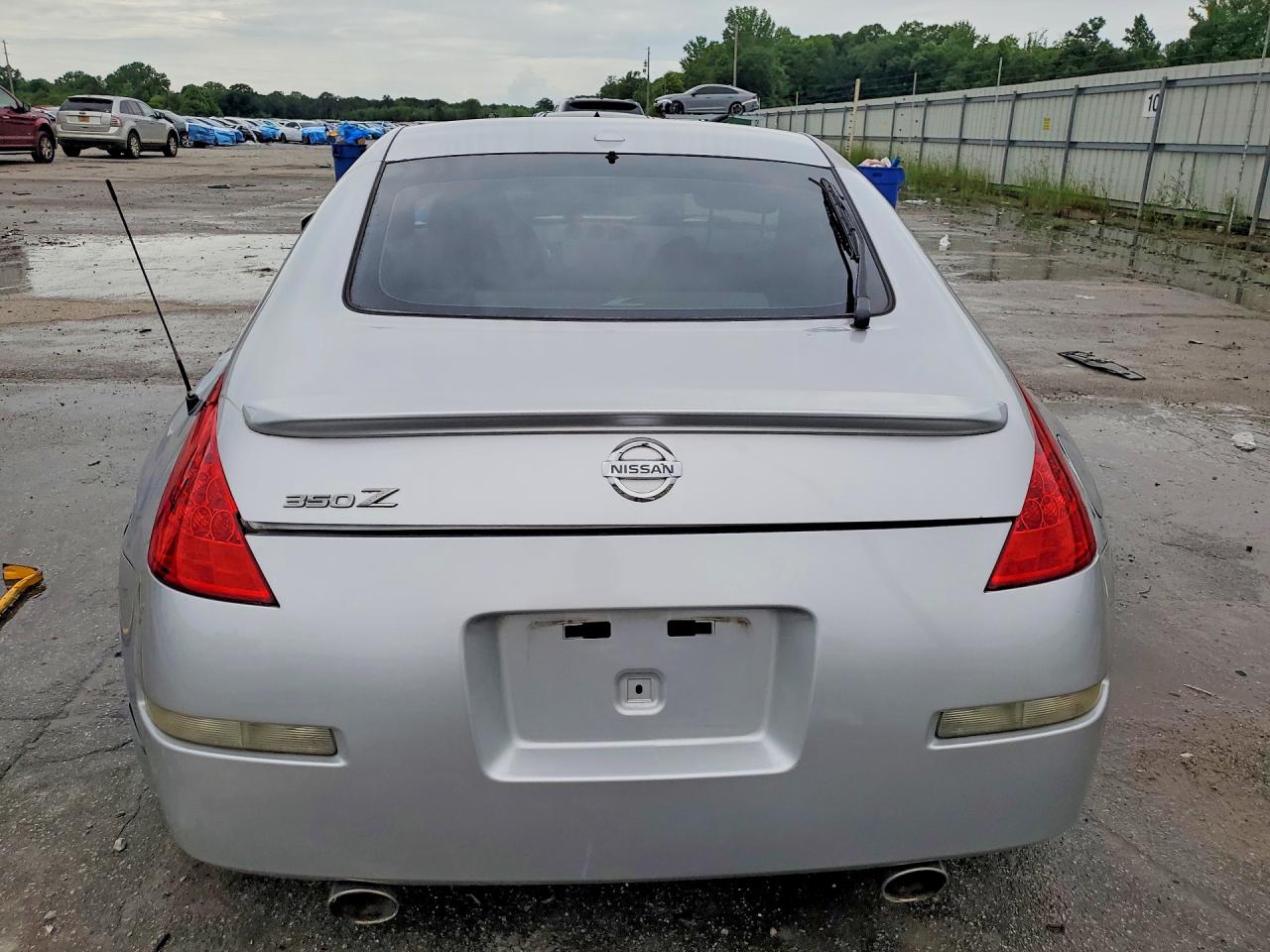 Nissan 350Z Coupe