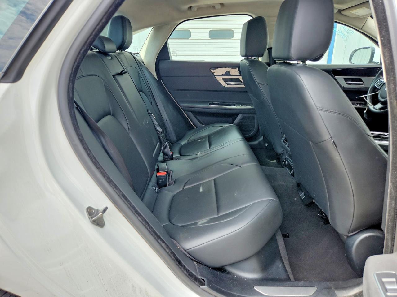Jaguar XF Premium