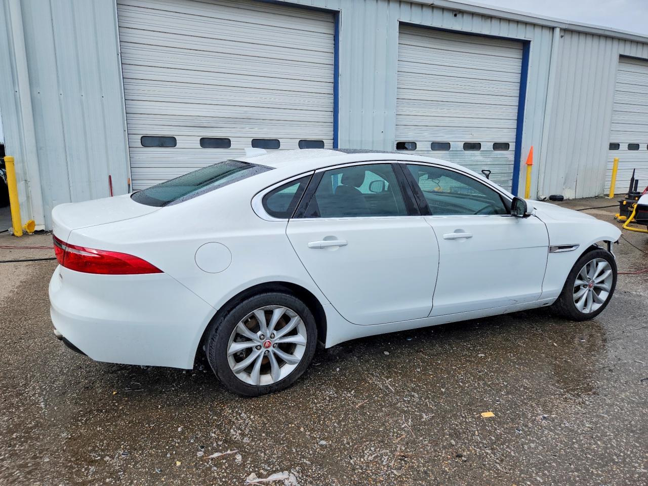 Jaguar XF Premium