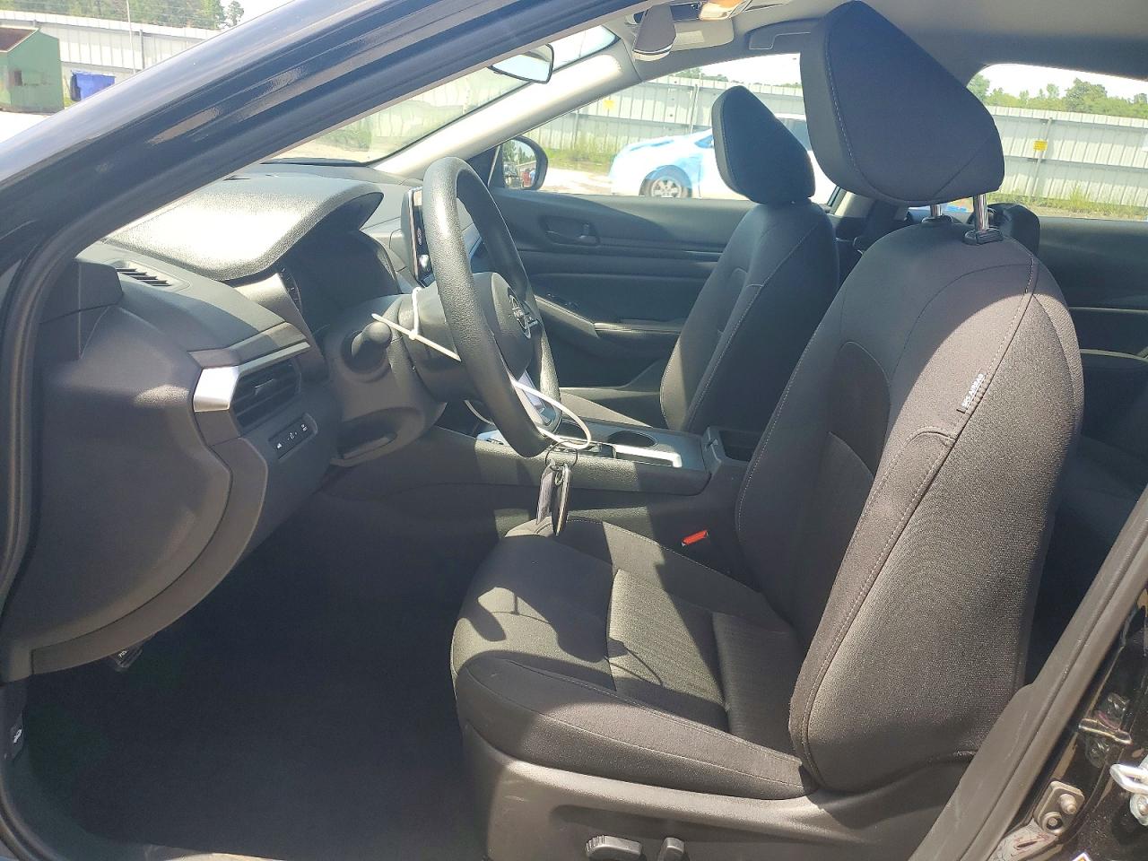 Nissan Altima Sv