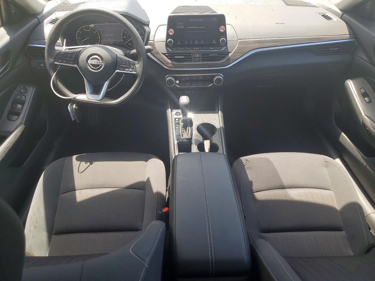 Nissan Altima Sv