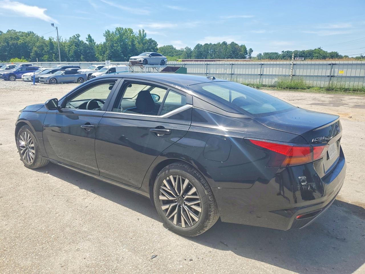 Nissan Altima Sv