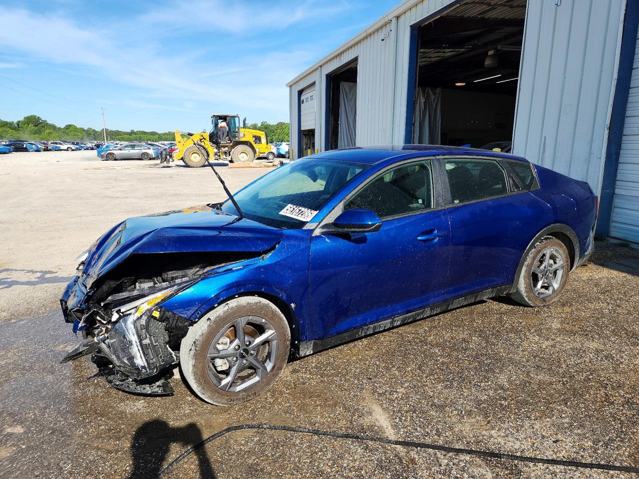 Salvage Kia K4 Image