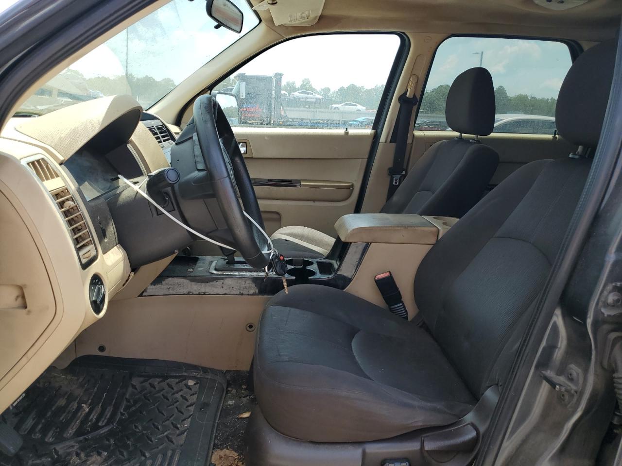 Mazda Tribute