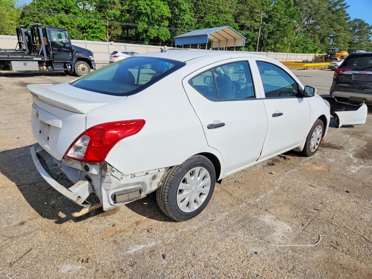 Nissan Versa 1.6 S Plus