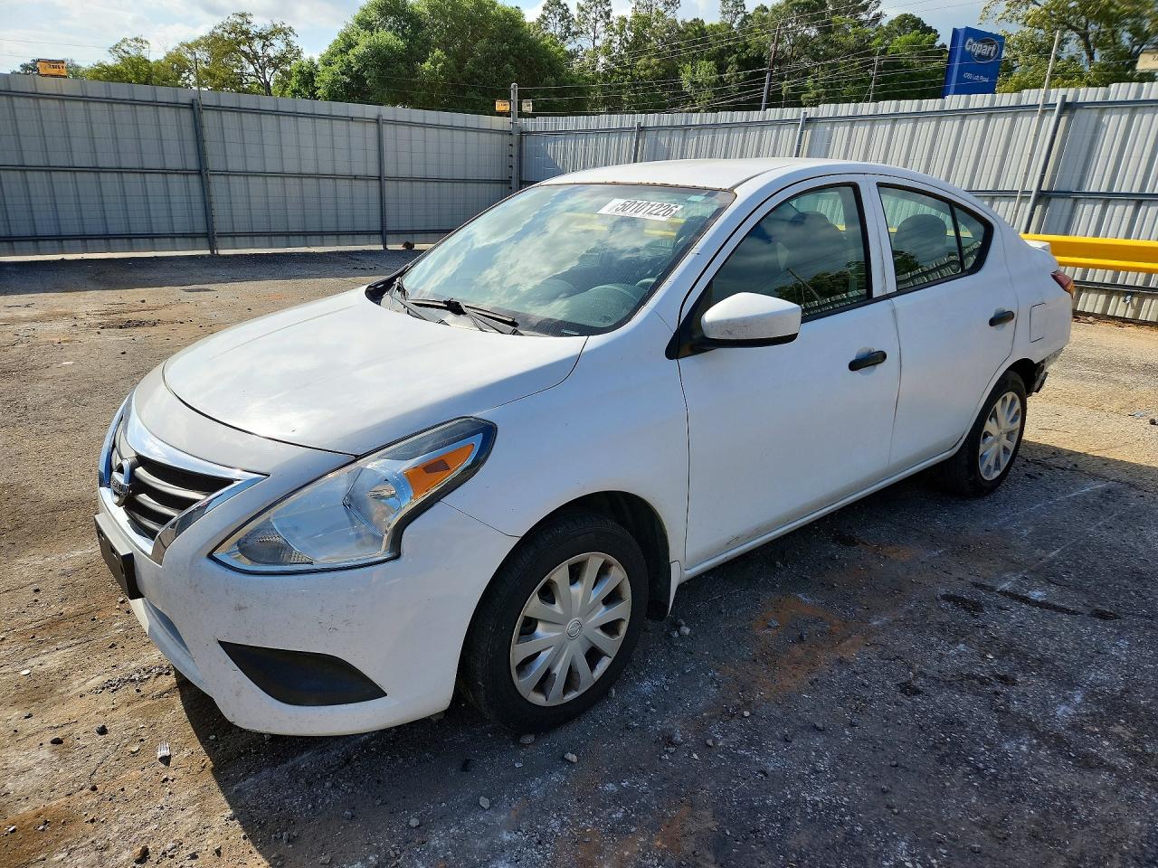 Salvage Nissan Versa Image