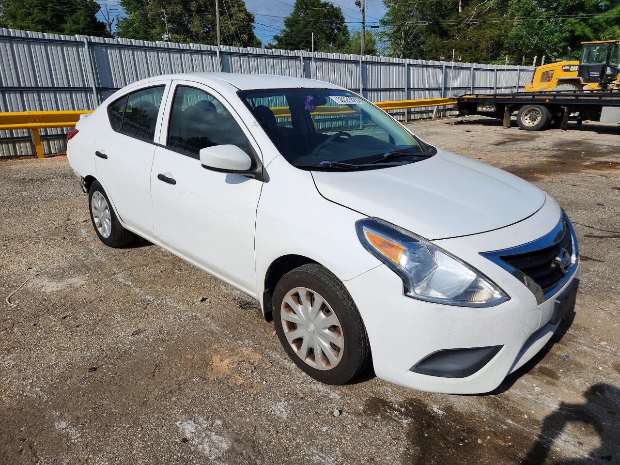 Nissan Versa 1.6 S Plus