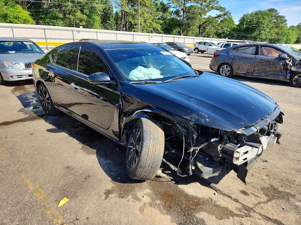 Nissan Altima Platinum