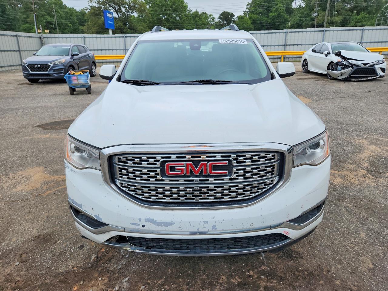 GMC Acadia Denali