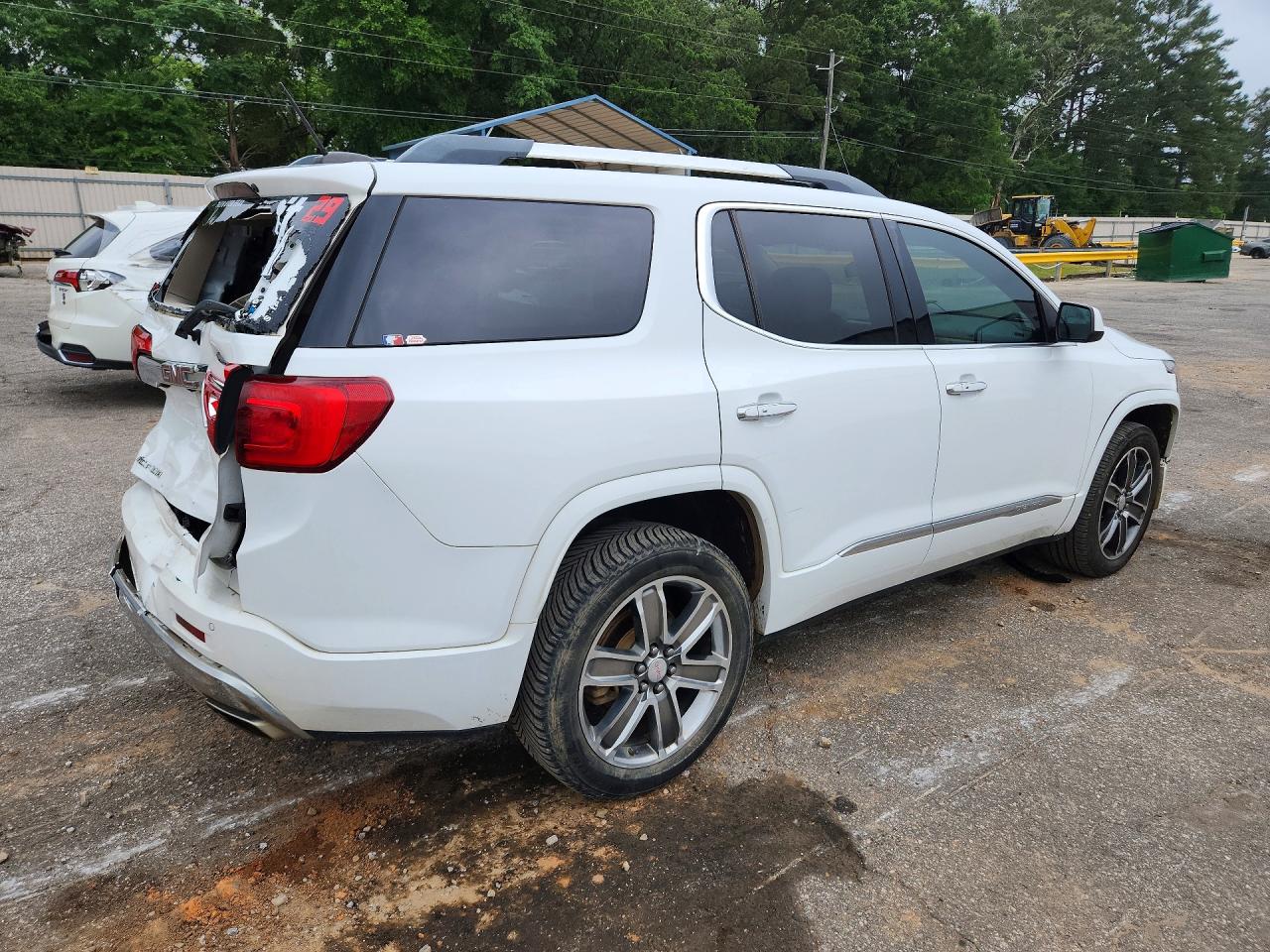 GMC Acadia Denali