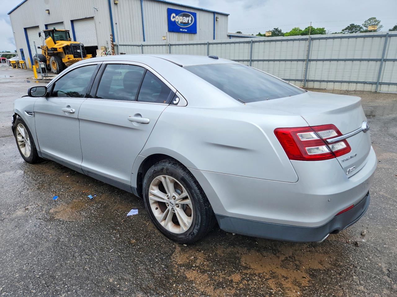Ford Taurus