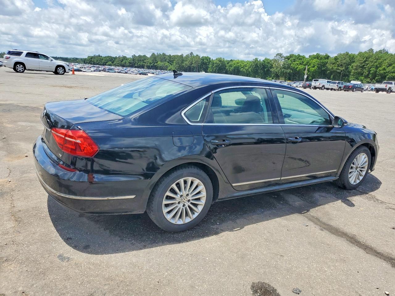 Volkswagen Passat Se