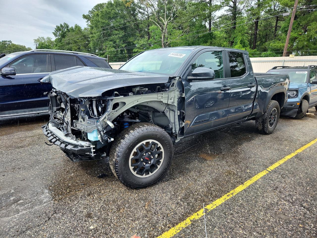 Salvage Toyota Tacoma Image