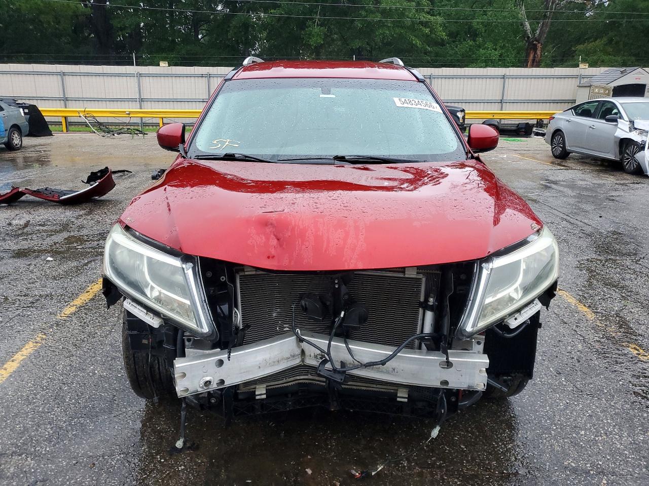 Nissan Pathfinder Sv