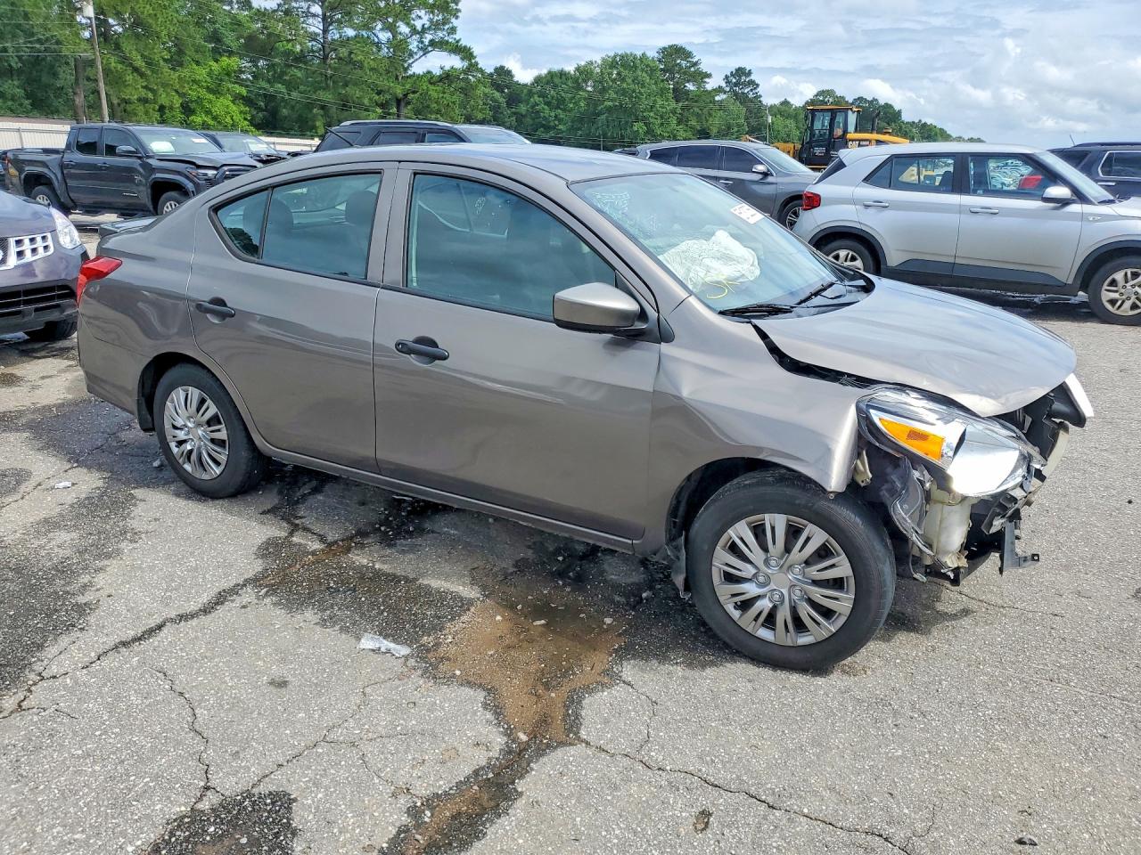 Nissan Versa 1.6 S Plus
