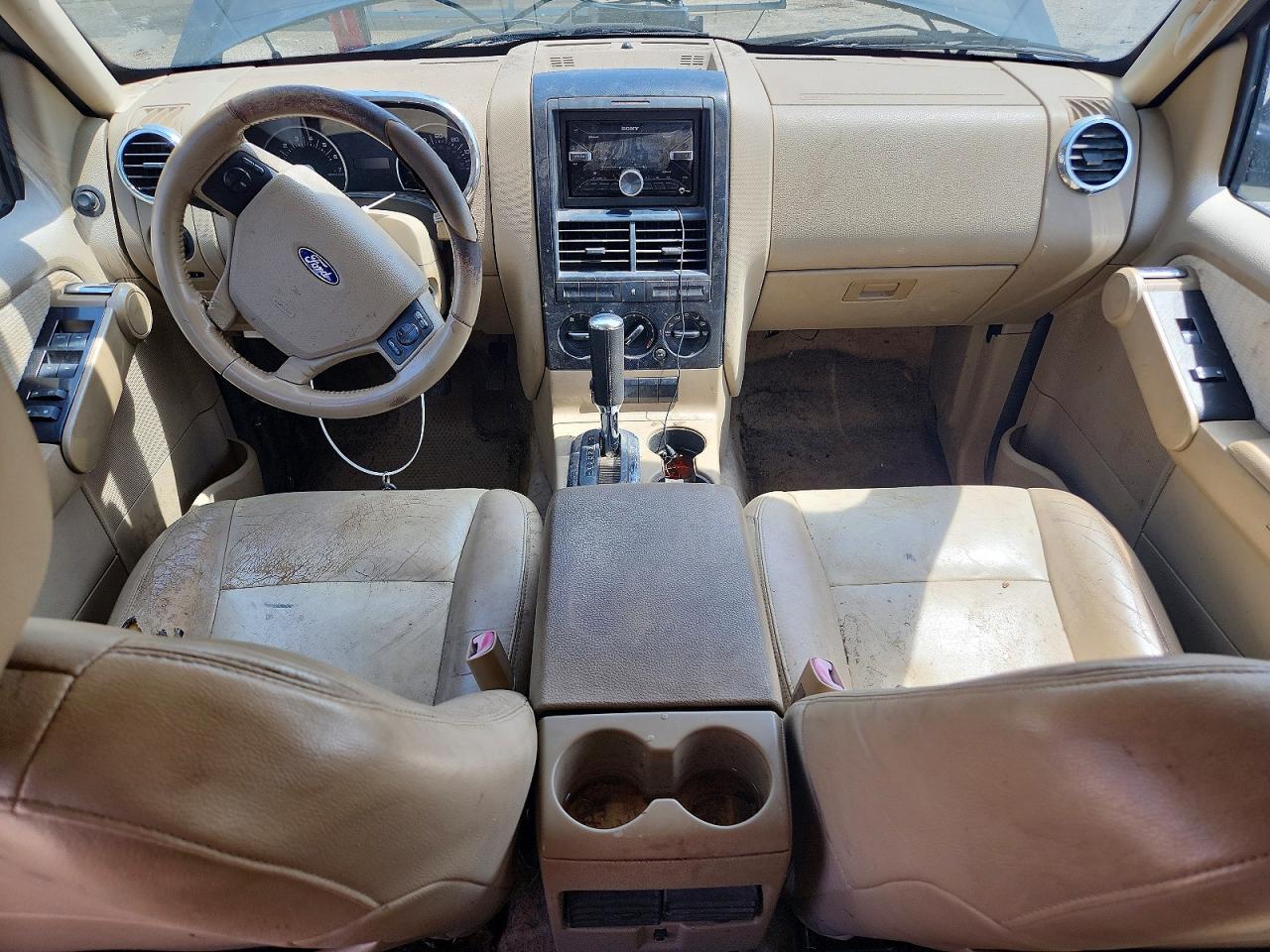 Ford Explorer Xlt