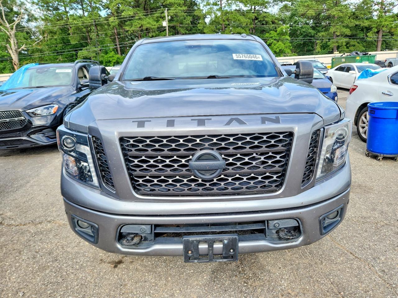 Nissan Titan S
