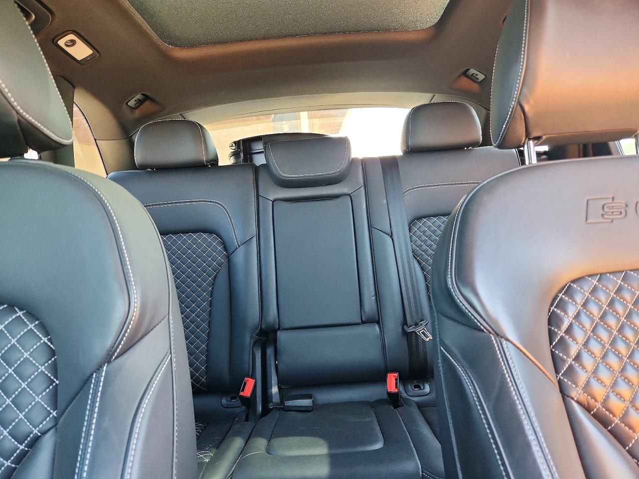Audi Sq Premium Plus