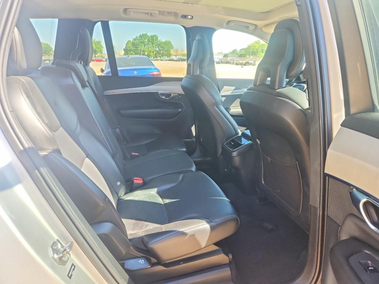 Volvo XC90 T5 Momentum