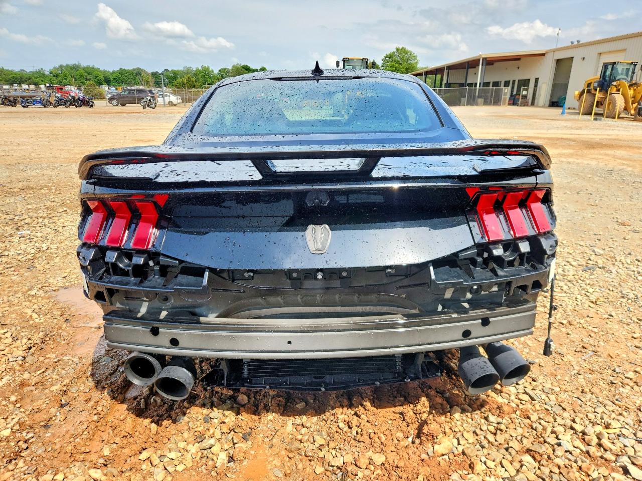 Ford Mustang Dark Horse