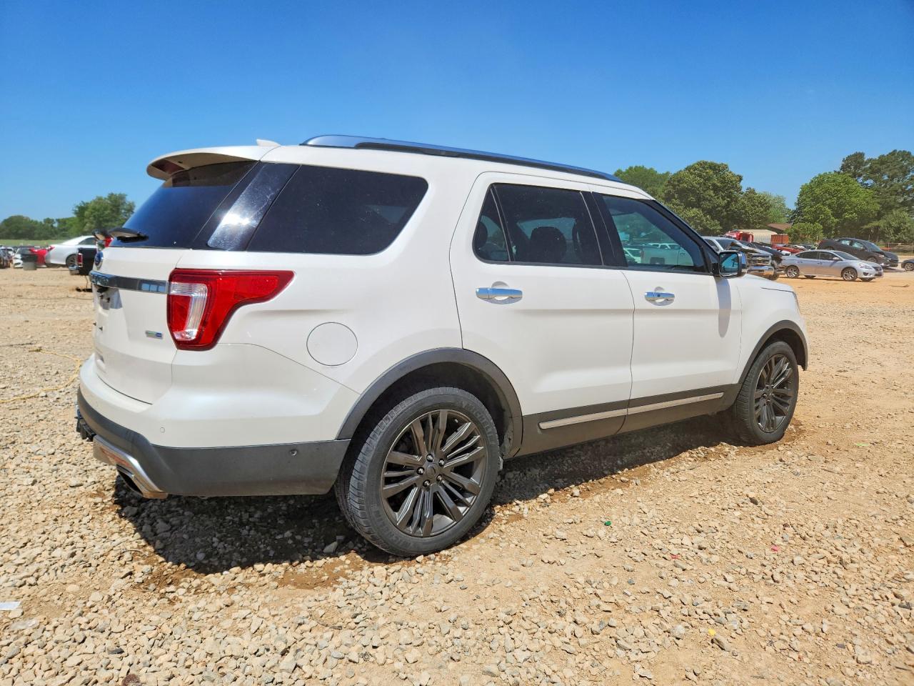 Ford Explorer Platinum