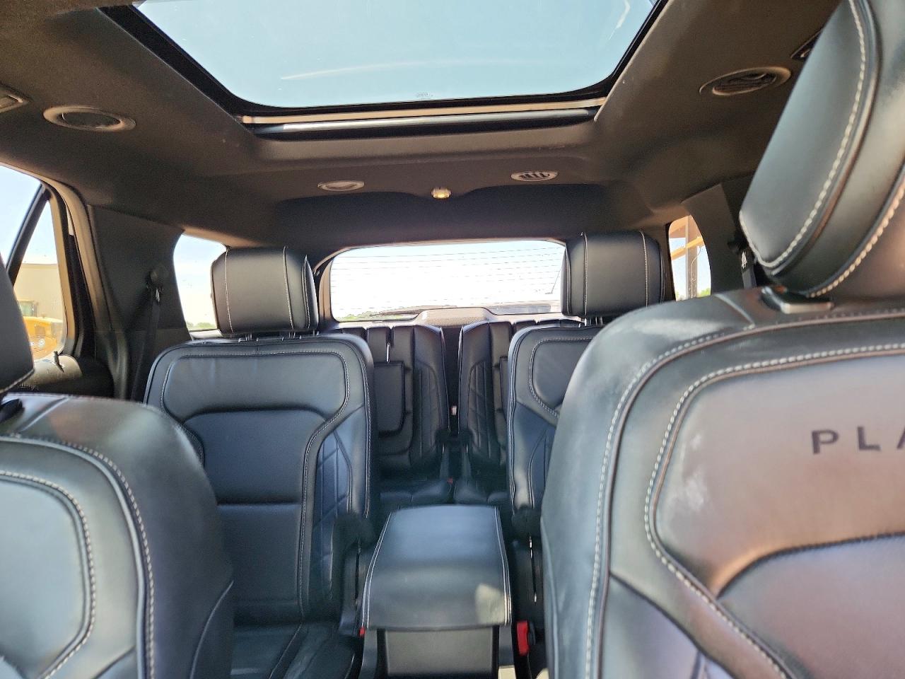 Ford Explorer Platinum