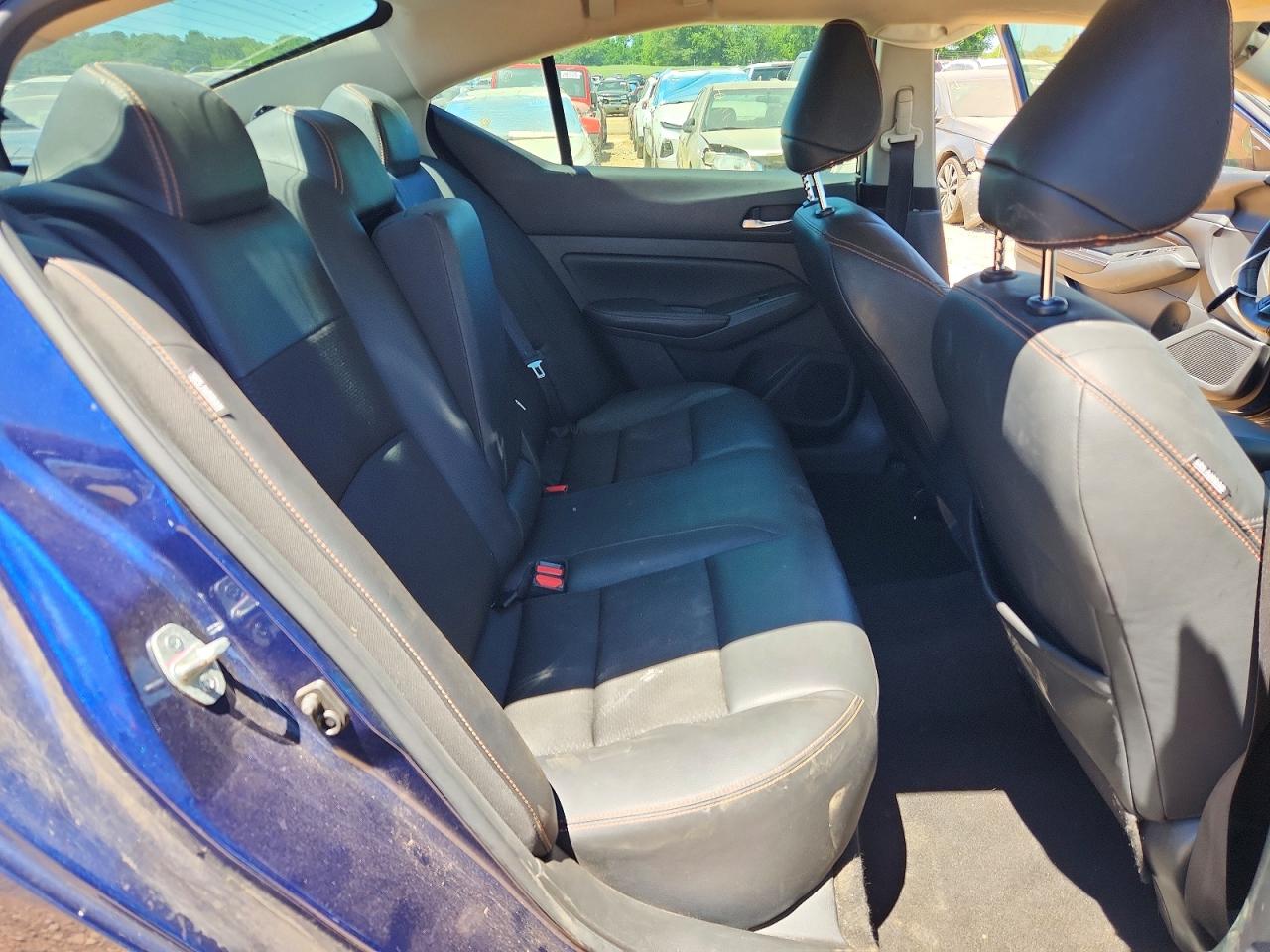 Nissan Altima Sr