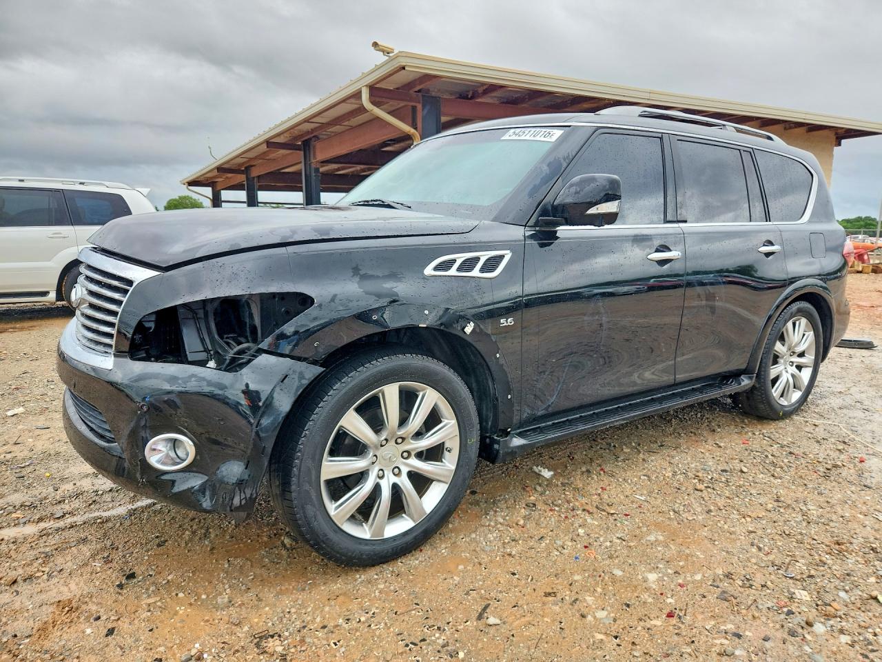 Salvage INFINITI Qx Image