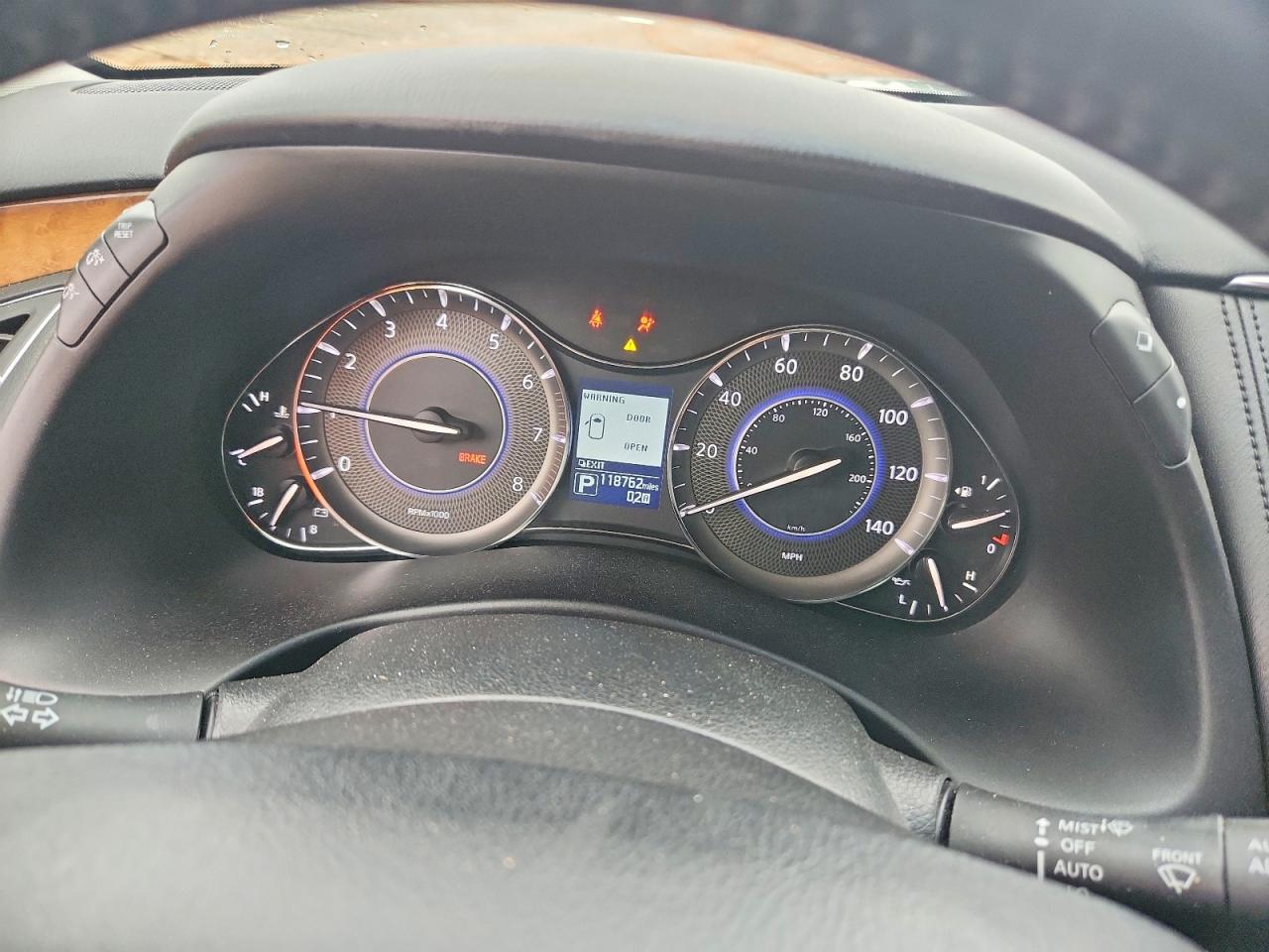 INFINITI Qx Base