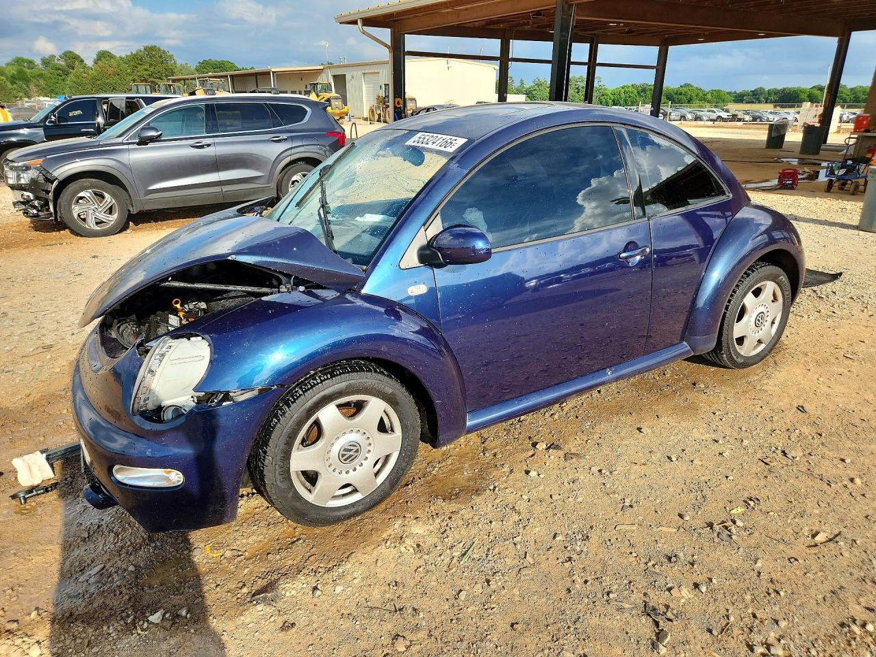 Salvage Volkswagen Beetle Image