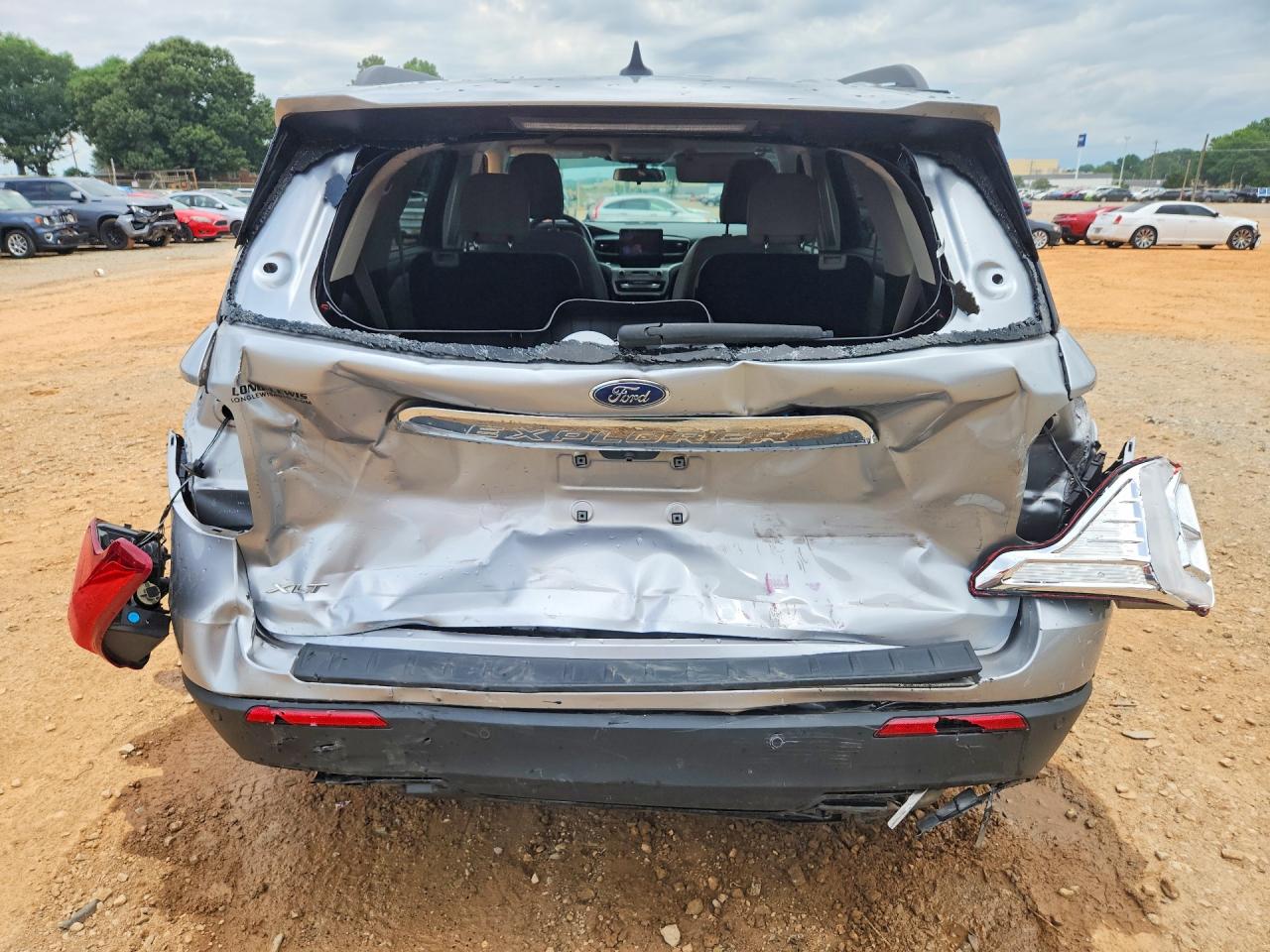 Ford Explorer Xlt