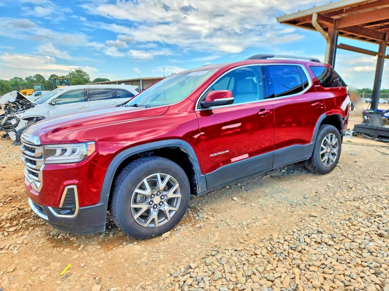 Salvage GMC Acadia Image